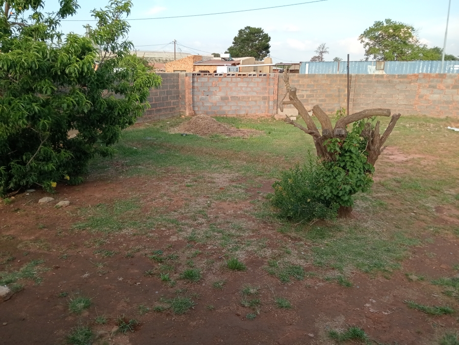 1 Bedroom Property for Sale in Slovoville Gauteng