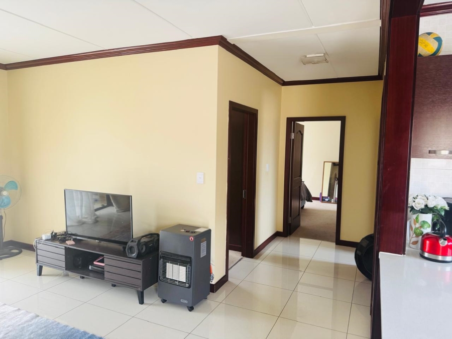 To Let 2 Bedroom Property for Rent in Summerset Gauteng