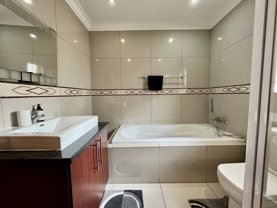 3 Bedroom Property for Sale in Hazeldean Gauteng