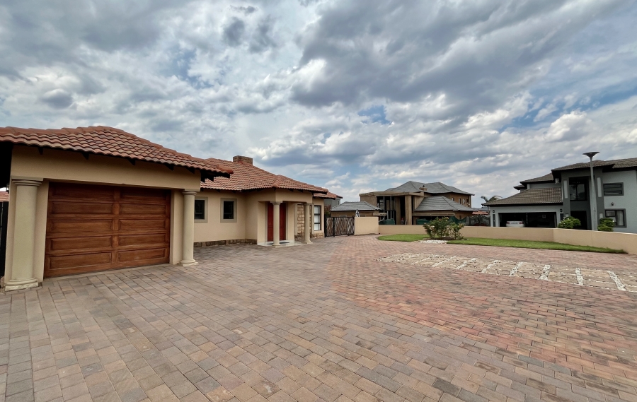 3 Bedroom Property for Sale in Hazeldean Gauteng