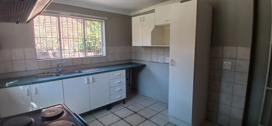 To Let 3 Bedroom Property for Rent in Wilgeheuwel Gauteng