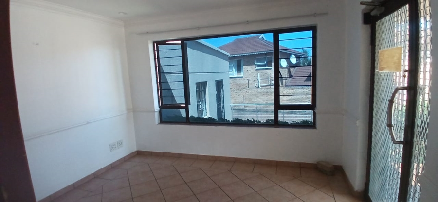 To Let commercial Property for Rent in Wilgeheuwel Gauteng