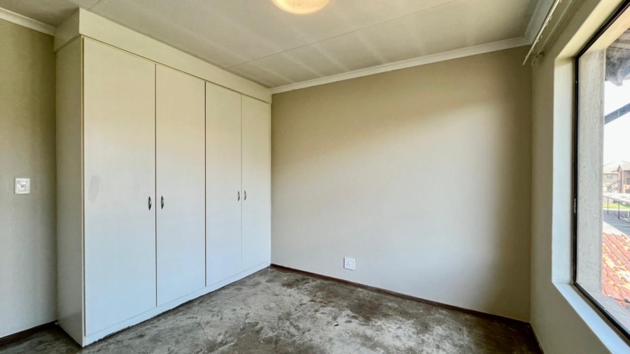 2 Bedroom Property for Sale in Parkrand Gauteng