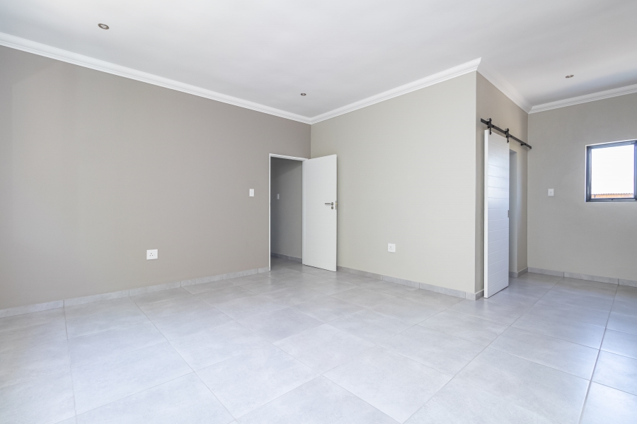 3 Bedroom Property for Sale in Jordaan Park Gauteng