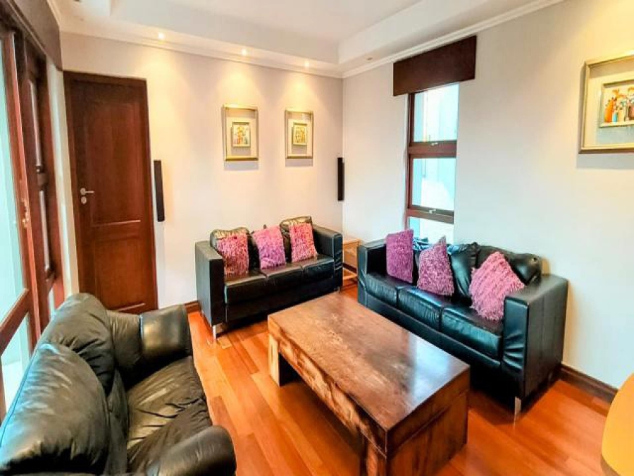 4 Bedroom Property for Sale in Northcliff Gauteng