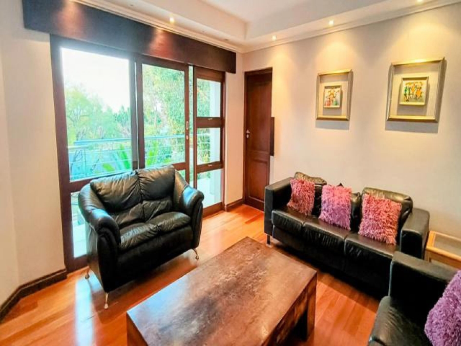 4 Bedroom Property for Sale in Northcliff Gauteng