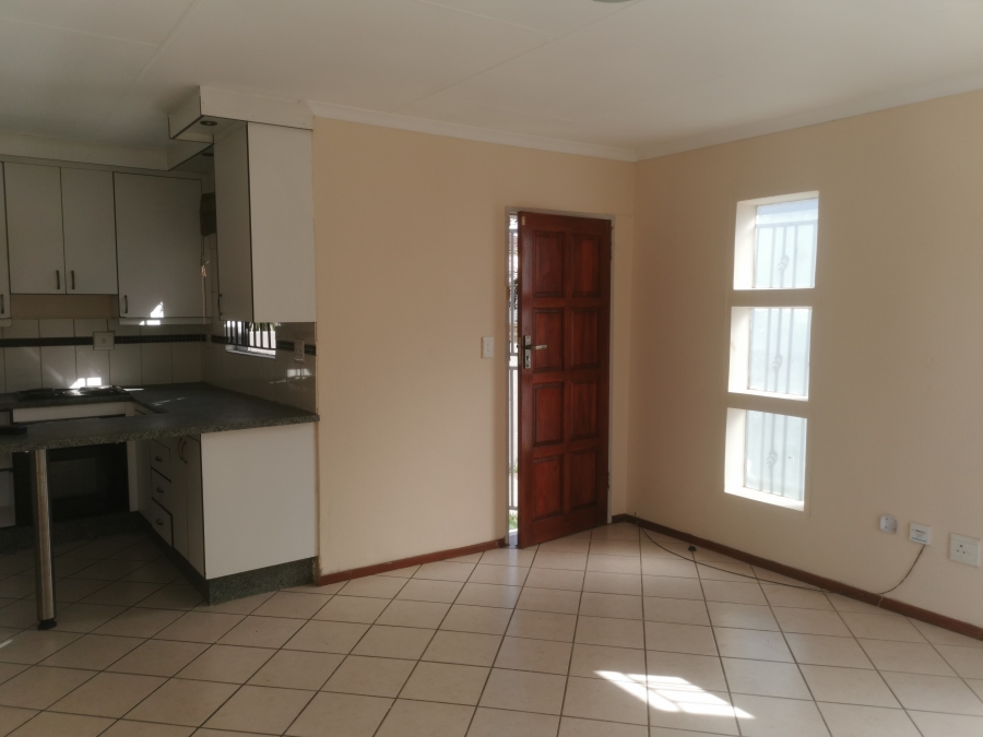 To Let 2 Bedroom Property for Rent in Cosmo City Gauteng