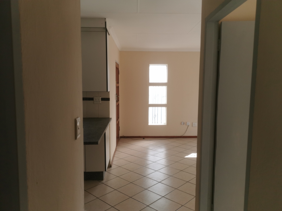 To Let 2 Bedroom Property for Rent in Cosmo City Gauteng