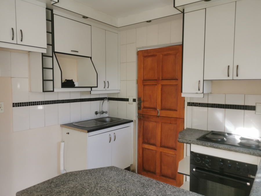 To Let 2 Bedroom Property for Rent in Cosmo City Gauteng