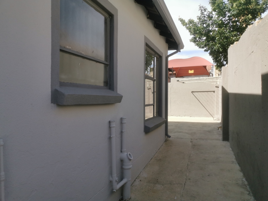 To Let 2 Bedroom Property for Rent in Cosmo City Gauteng