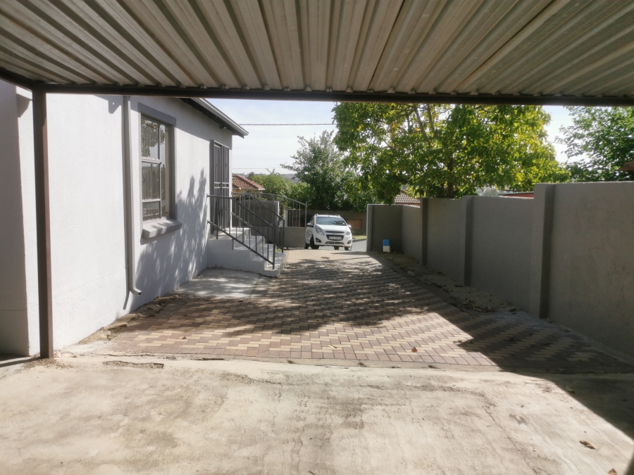 To Let 2 Bedroom Property for Rent in Cosmo City Gauteng