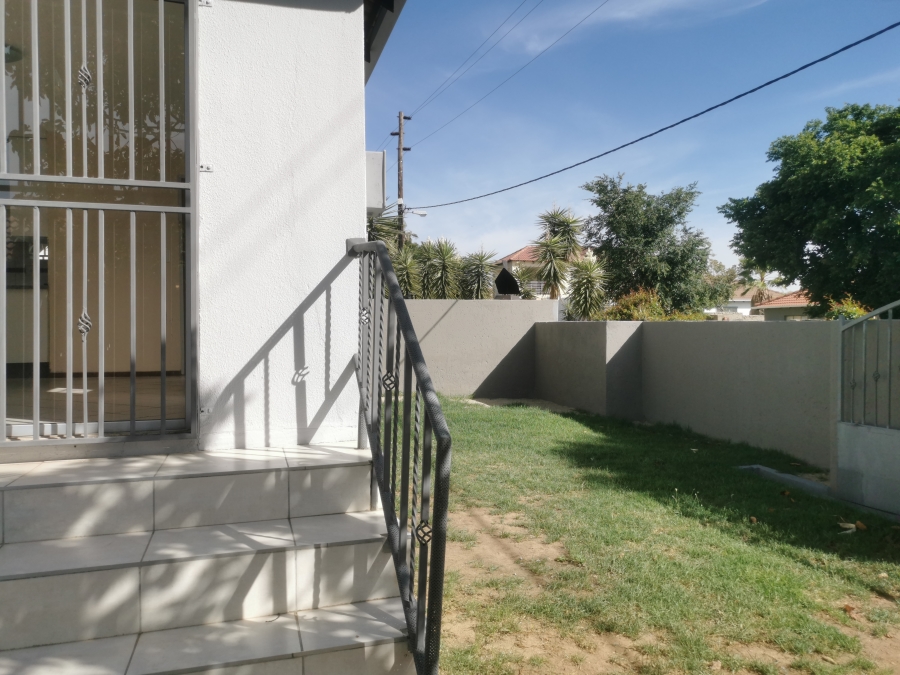 To Let 2 Bedroom Property for Rent in Cosmo City Gauteng