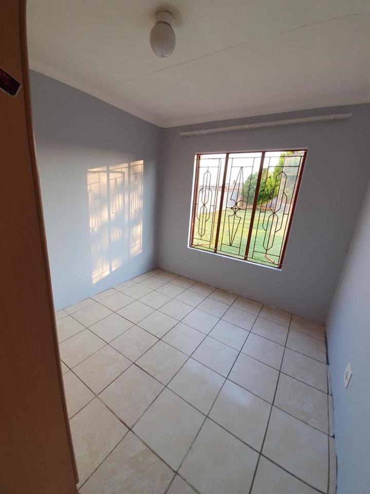 To Let 3 Bedroom Property for Rent in Norkem Park Gauteng