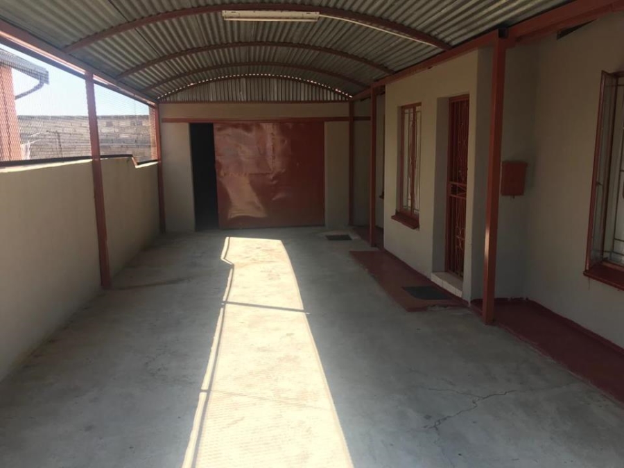 To Let 3 Bedroom Property for Rent in Norkem Park Gauteng