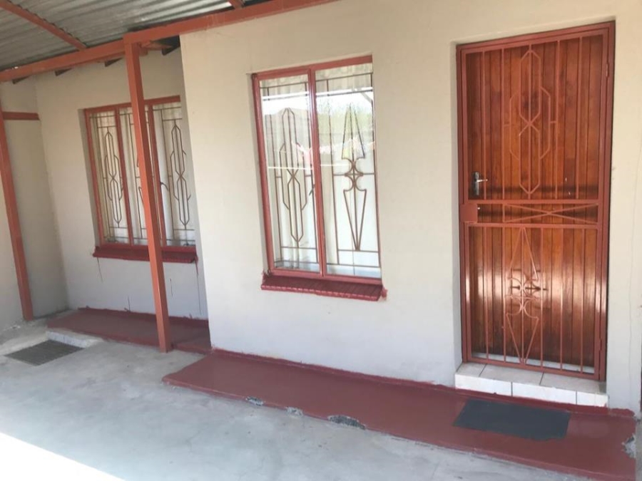 To Let 3 Bedroom Property for Rent in Norkem Park Gauteng