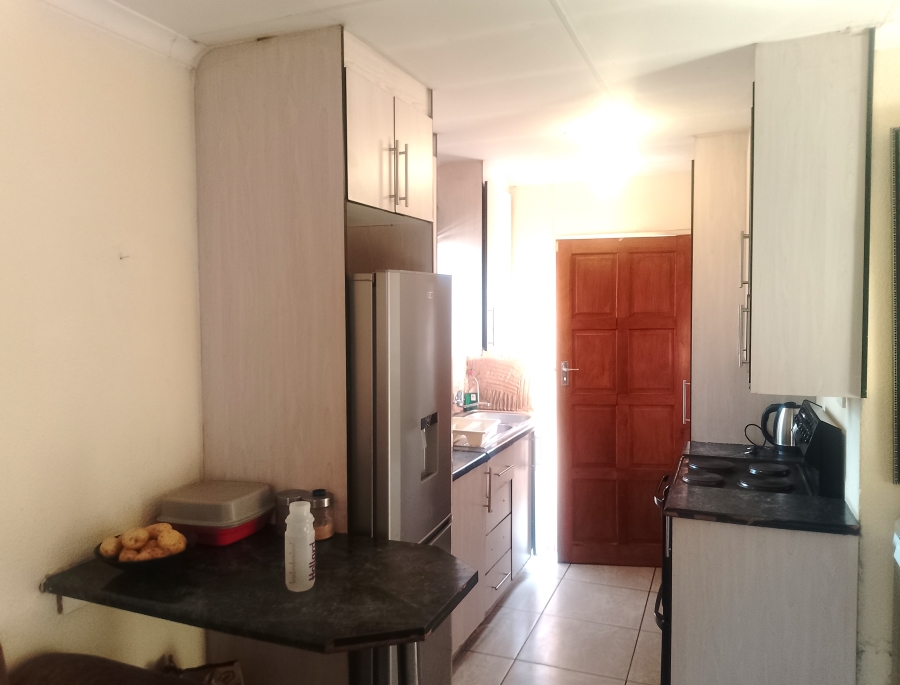 2 Bedroom Property for Sale in Windmill Park Gauteng