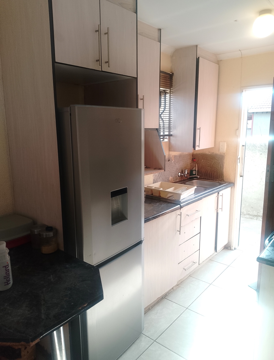 2 Bedroom Property for Sale in Windmill Park Gauteng