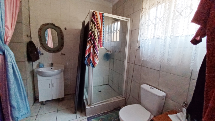 4 Bedroom Property for Sale in Vanderbijlpark SE 6 Gauteng