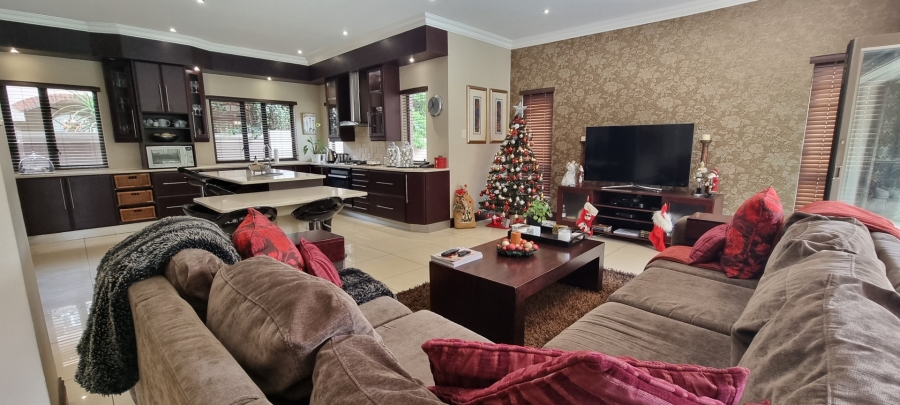 5 Bedroom Property for Sale in Sunward Park Gauteng