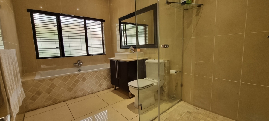 5 Bedroom Property for Sale in Sunward Park Gauteng