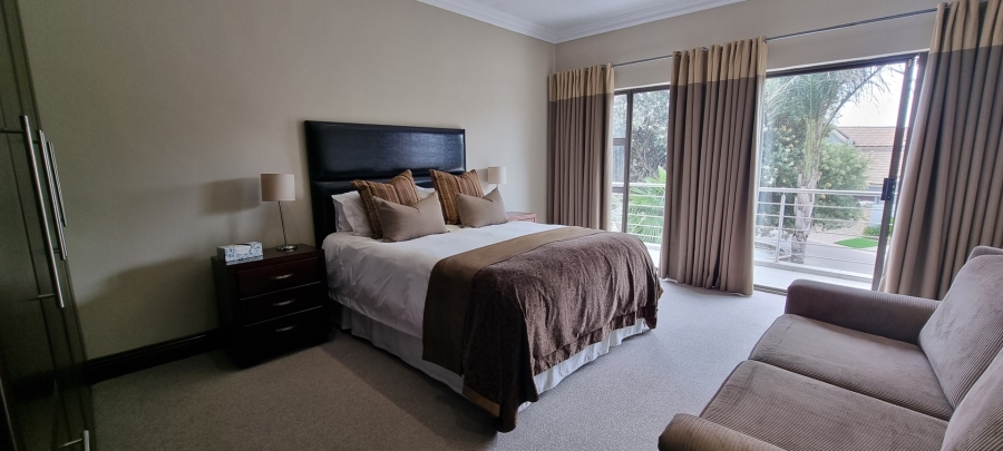 5 Bedroom Property for Sale in Sunward Park Gauteng