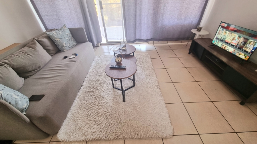 To Let 2 Bedroom Property for Rent in Noordwyk Gauteng