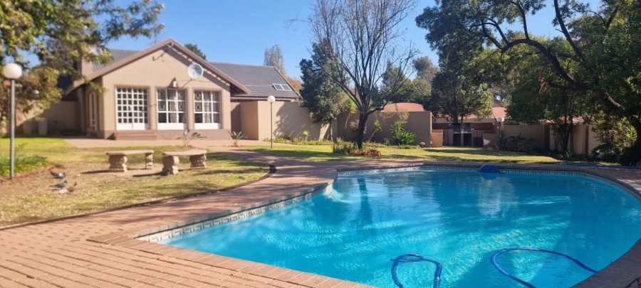 2 Bedroom Property for Sale in North Riding AH Gauteng