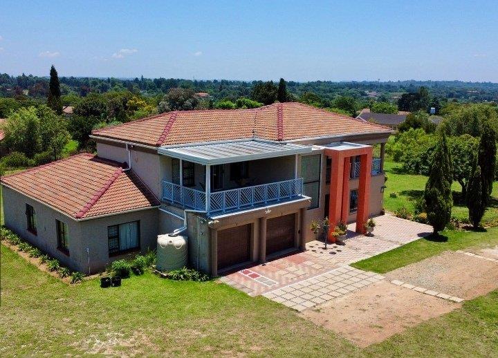 To Let 4 Bedroom Property for Rent in Glen Austin Gauteng