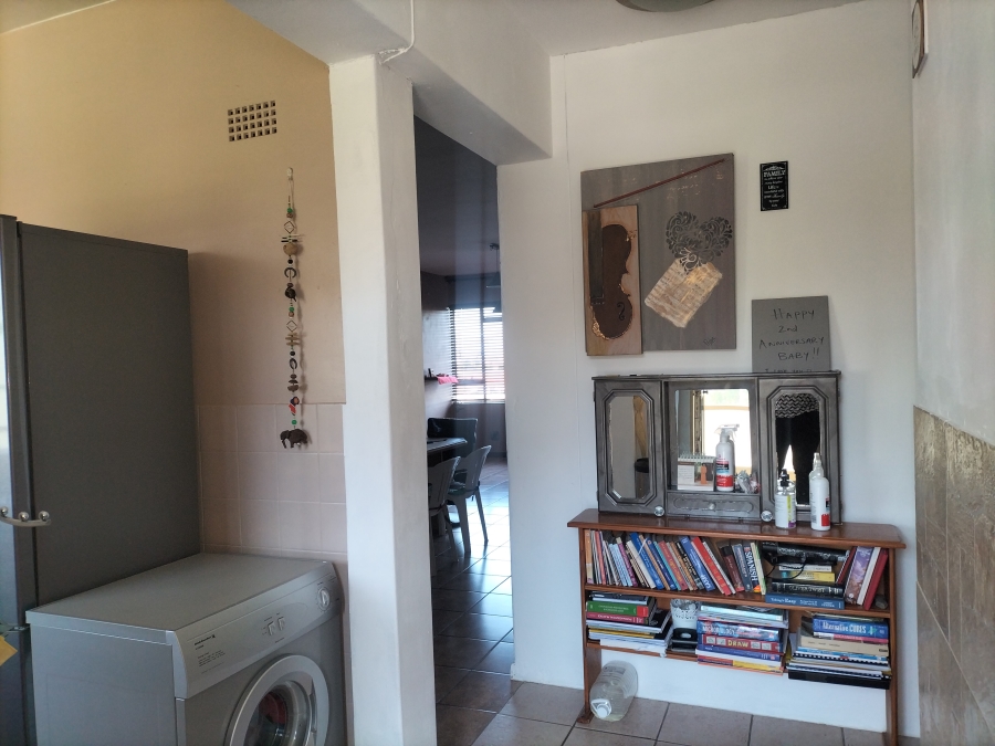 1 Bedroom Property for Sale in Parktown Gauteng