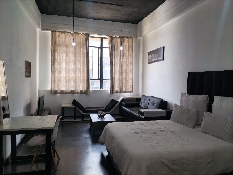 1 Bedroom Property for Sale in Maboneng Gauteng