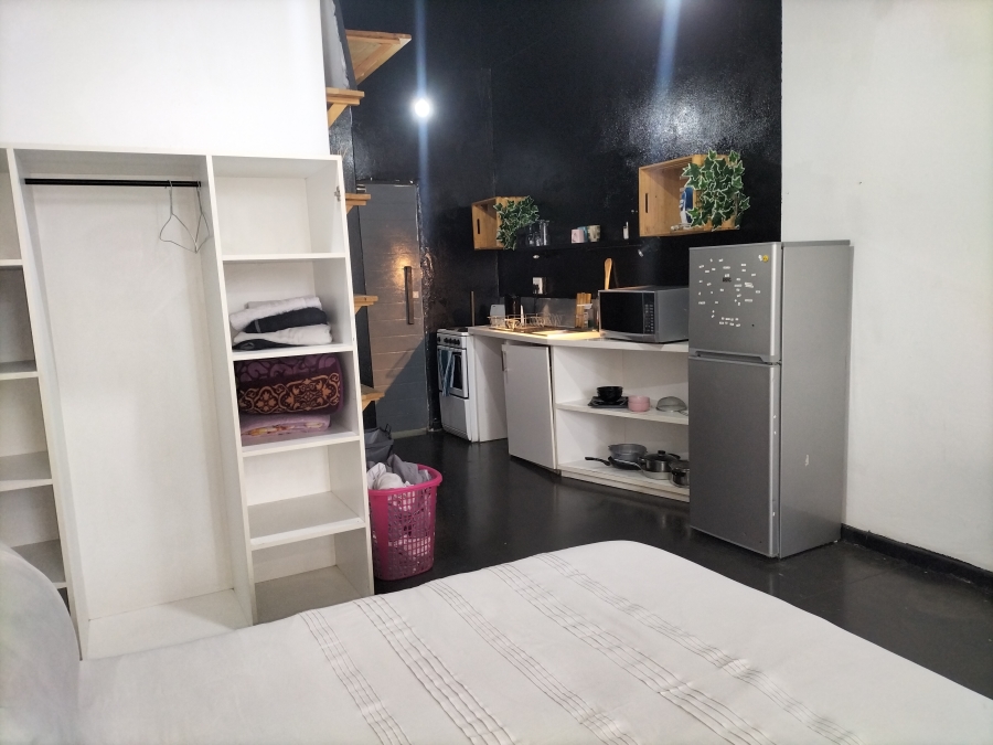 1 Bedroom Property for Sale in Maboneng Gauteng