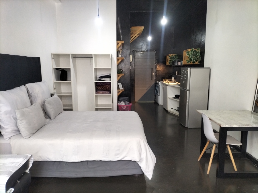 1 Bedroom Property for Sale in Maboneng Gauteng