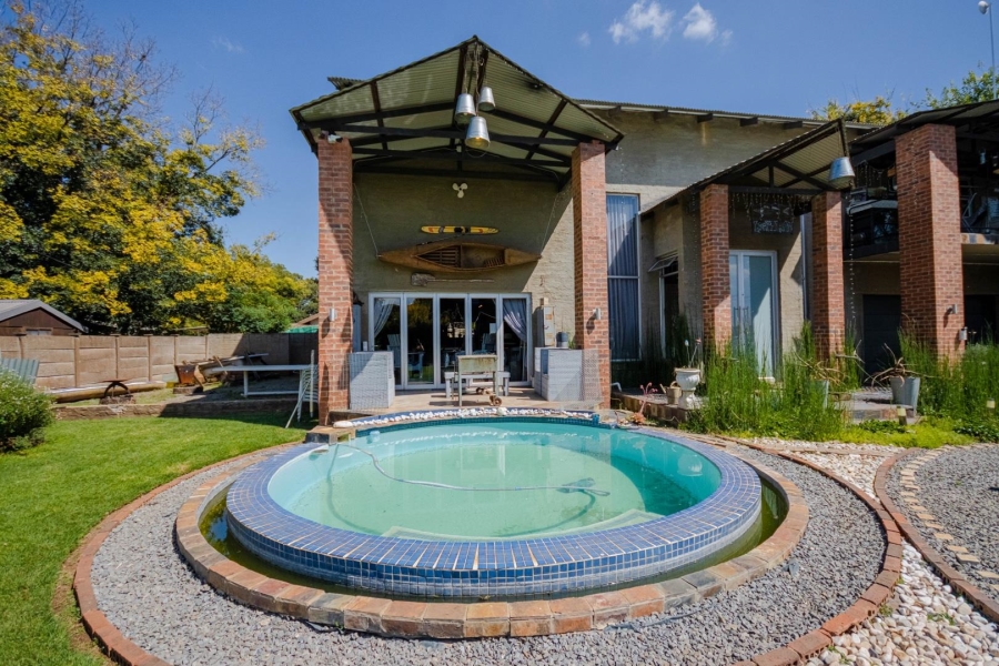 4 Bedroom Property for Sale in Meyerton Central Gauteng