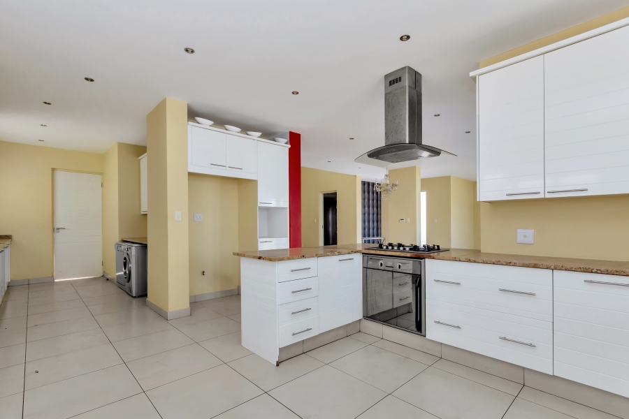 To Let 4 Bedroom Property for Rent in Edenburg Gauteng