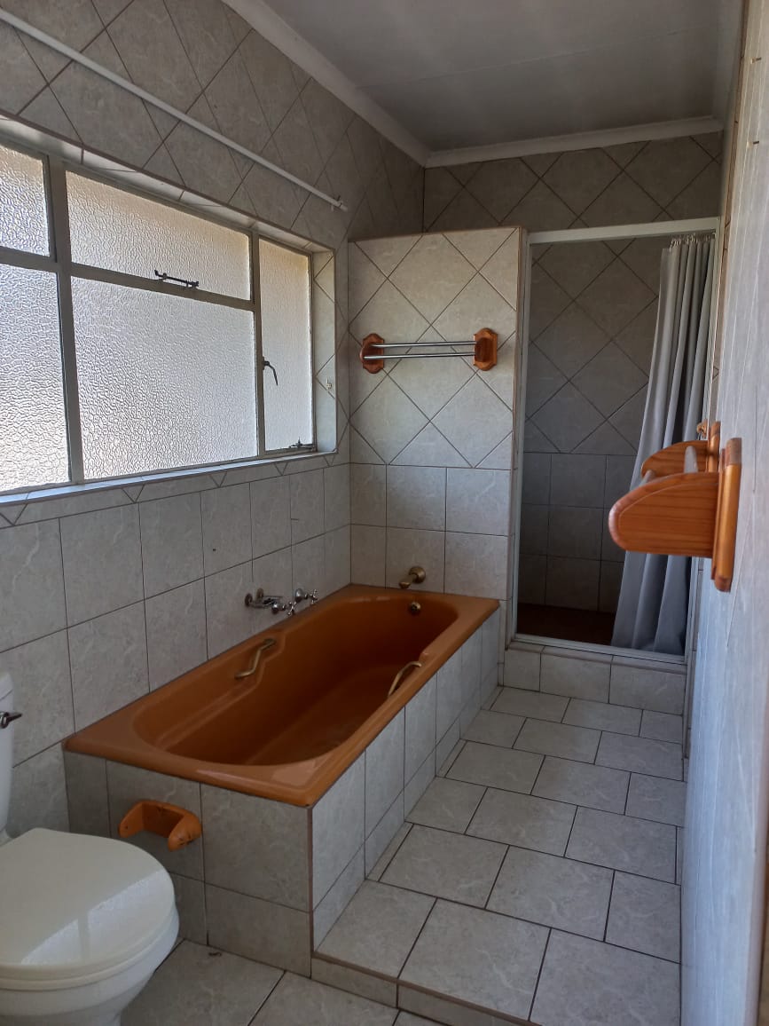 3 Bedroom Property for Sale in Three Rivers Gauteng