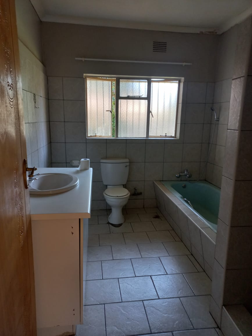 3 Bedroom Property for Sale in Three Rivers Gauteng