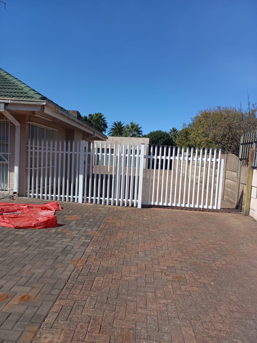 3 Bedroom Property for Sale in Three Rivers Gauteng