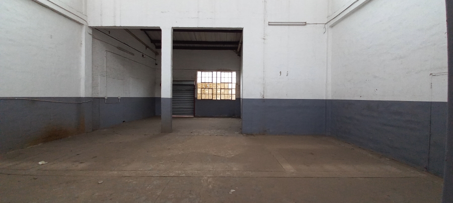 To Let commercial Property for Rent in Dunswart Gauteng