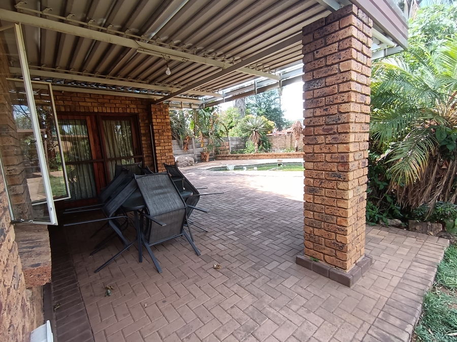 To Let 3 Bedroom Property for Rent in Doornpoort Gauteng