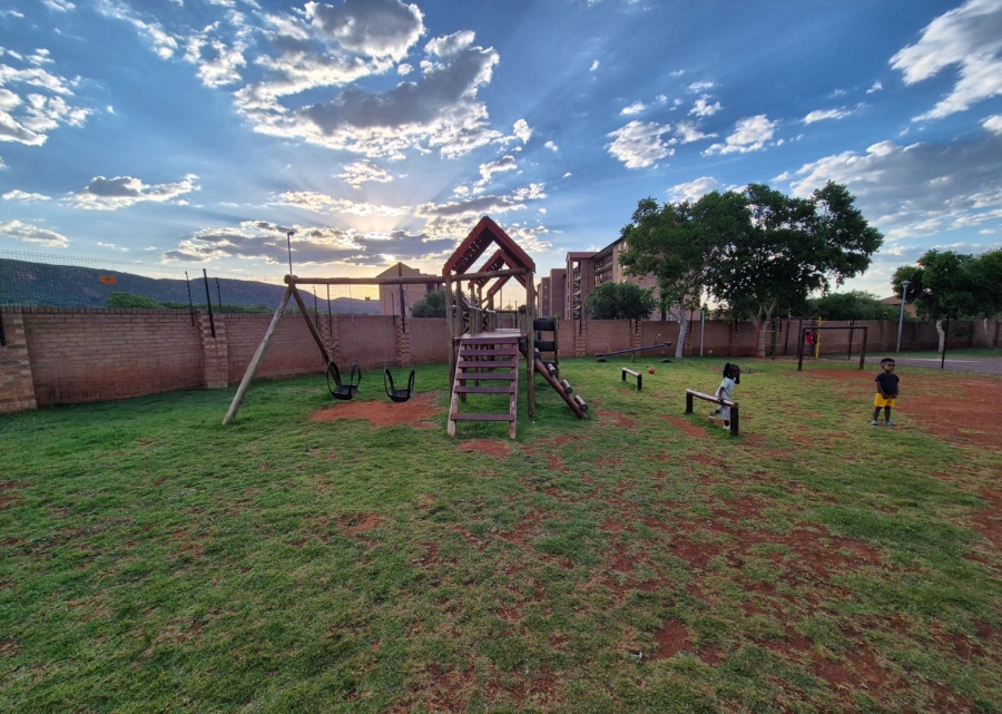 1 Bedroom Property for Sale in Annlin-wes Gauteng