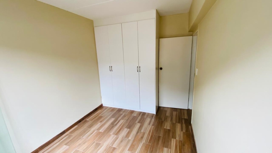 2 Bedroom Property for Sale in Bardene Gauteng