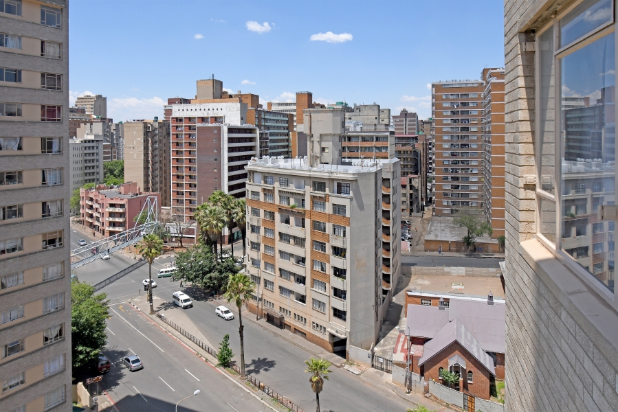 2 Bedroom Property for Sale in Parktown Gauteng