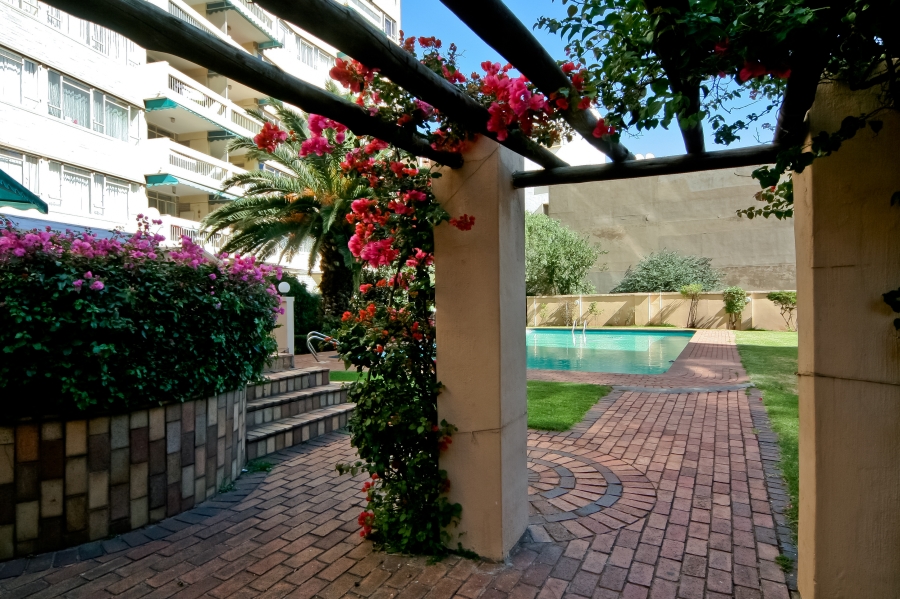 2 Bedroom Property for Sale in Parktown Gauteng