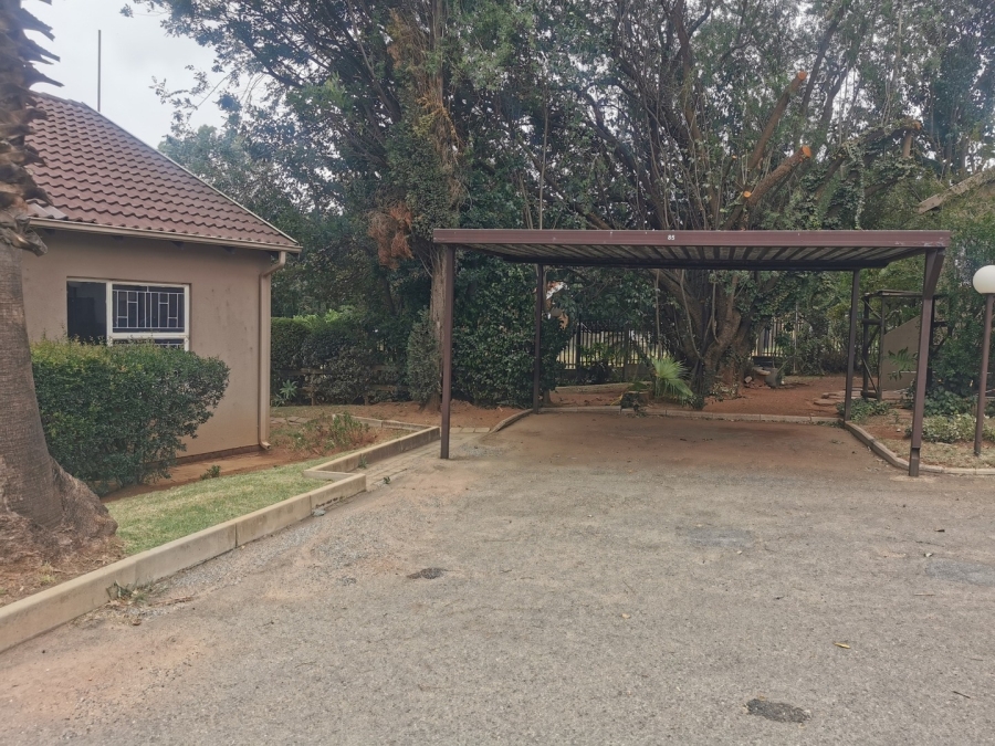 3 Bedroom Property for Sale in Bonaero Park Gauteng