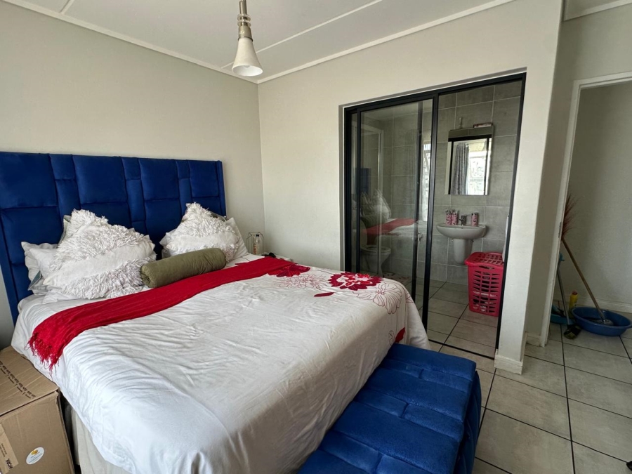 To Let 3 Bedroom Property for Rent in Linbro Park Gauteng