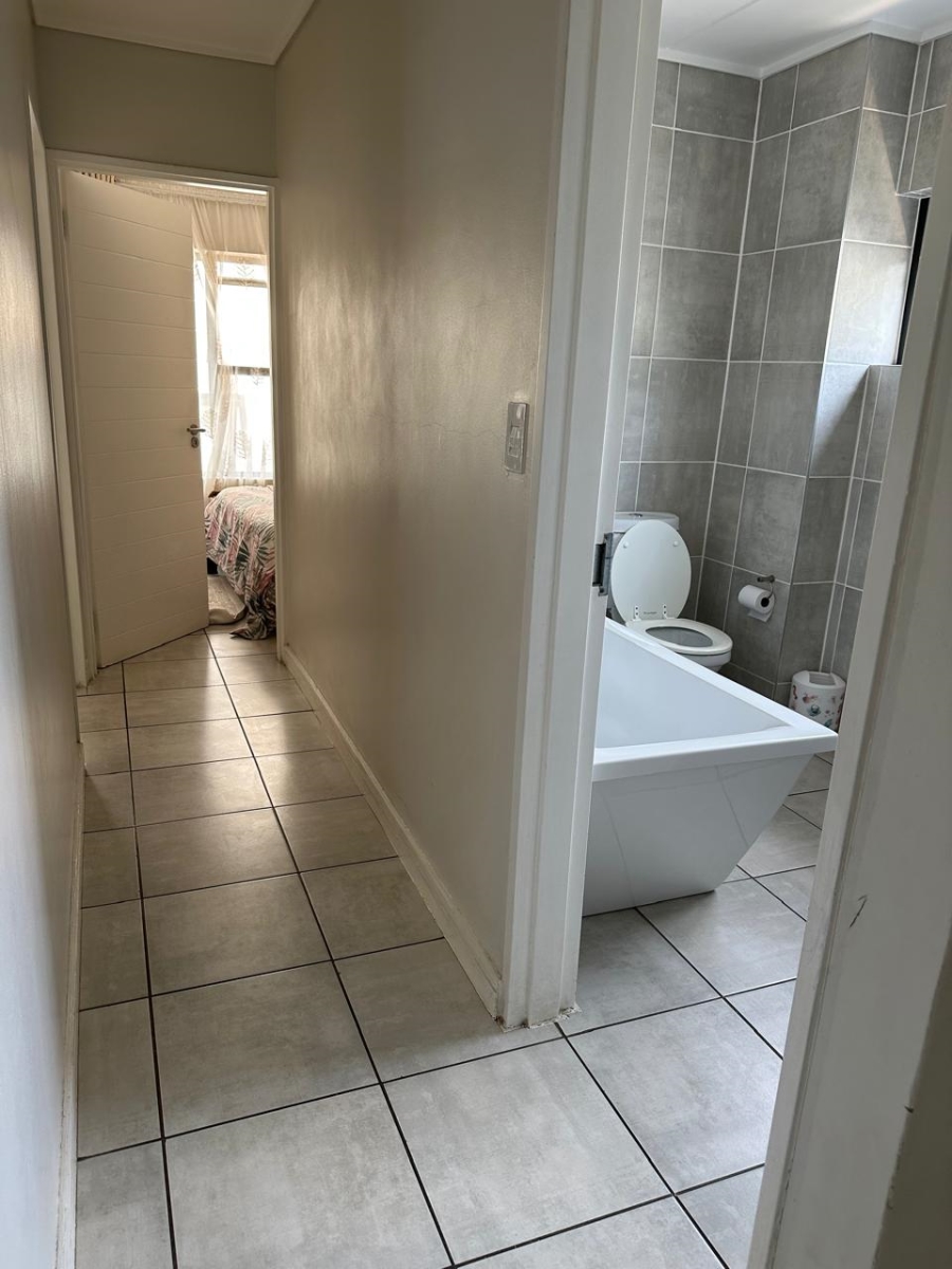 To Let 3 Bedroom Property for Rent in Linbro Park Gauteng