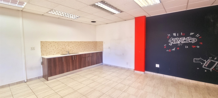 To Let commercial Property for Rent in Woodmead Gauteng