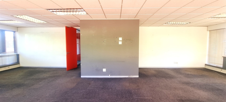 To Let commercial Property for Rent in Woodmead Gauteng