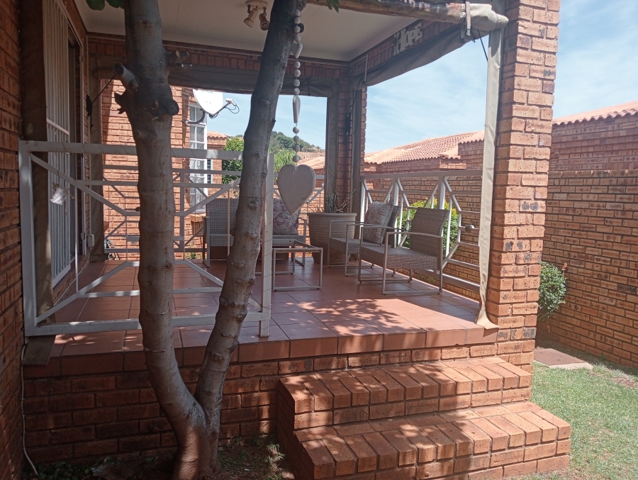 To Let 2 Bedroom Property for Rent in Chancliff Ridge Gauteng