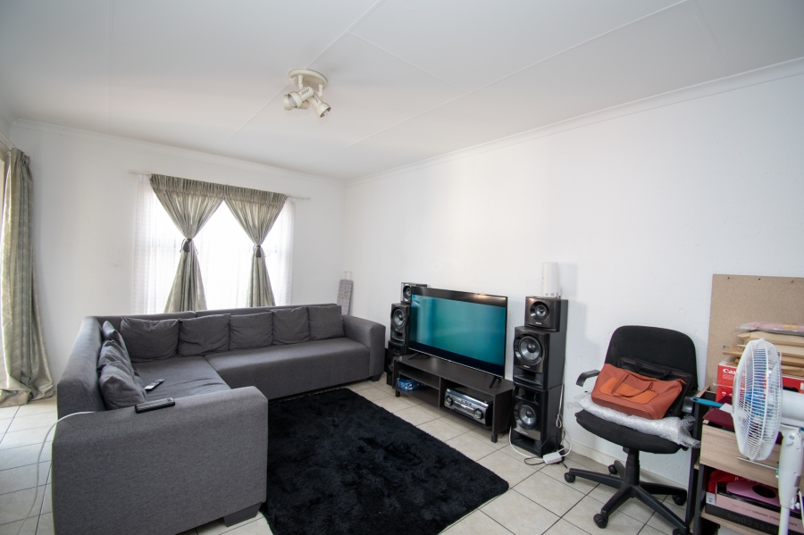 To Let 1 Bedroom Property for Rent in Ferndale Gauteng